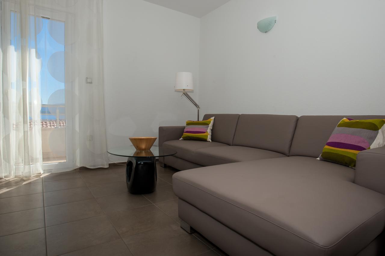 Vista Apartments Bol Exterior foto